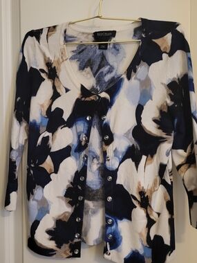 Black House/white Market White & Blue Floral Button-Front Women’s Cardigan